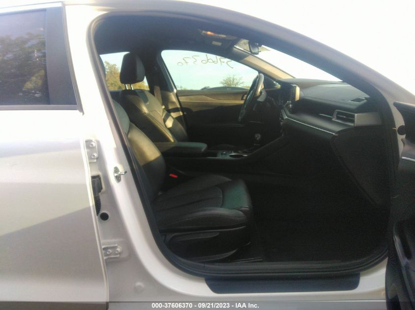 2021 KIA K5 GT-LINE - 5XXG64J26MG018981