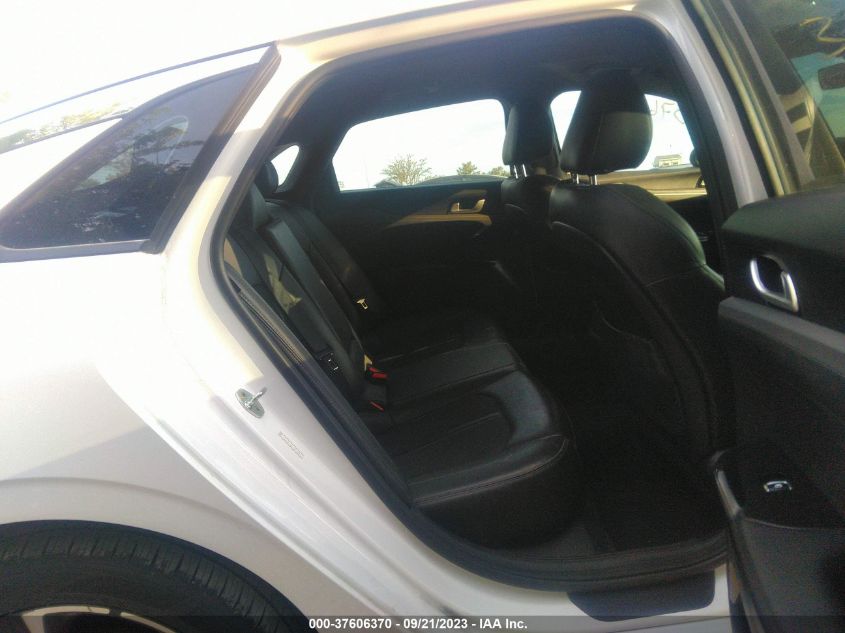 2021 KIA K5 GT-LINE - 5XXG64J26MG018981