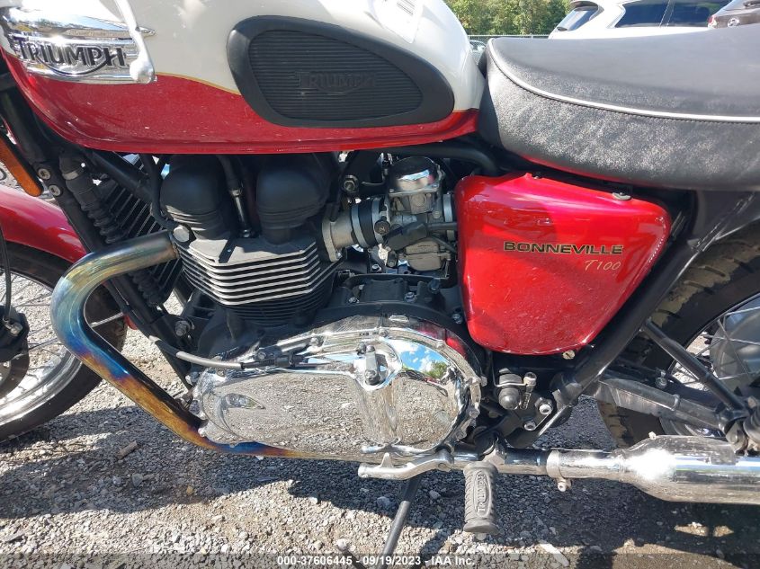 2013 TRIUMPH MOTORCYCLE BONNEVILLE T100 SMT910K11DT587888