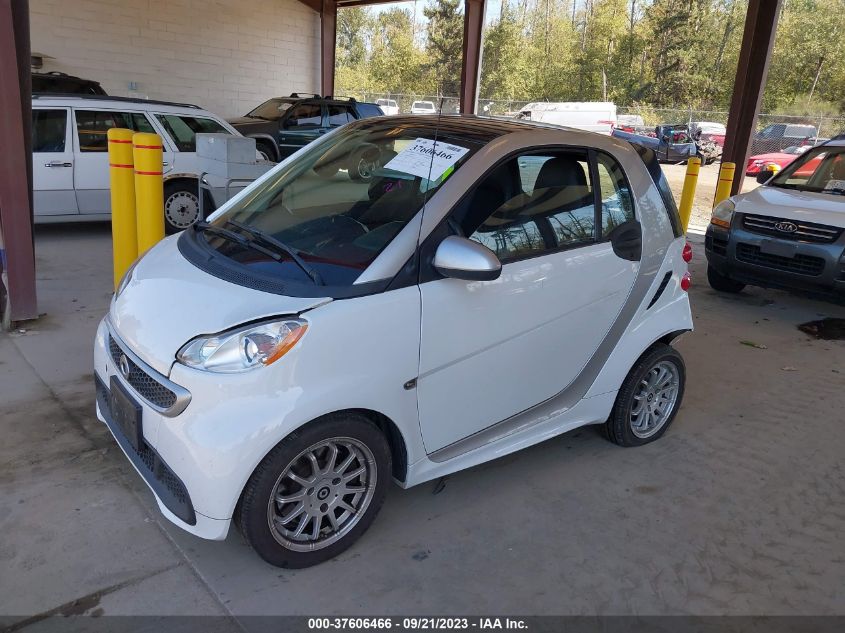 2013 SMART FORTWO PURE/PASSION WMEEJ3BAXDK704566