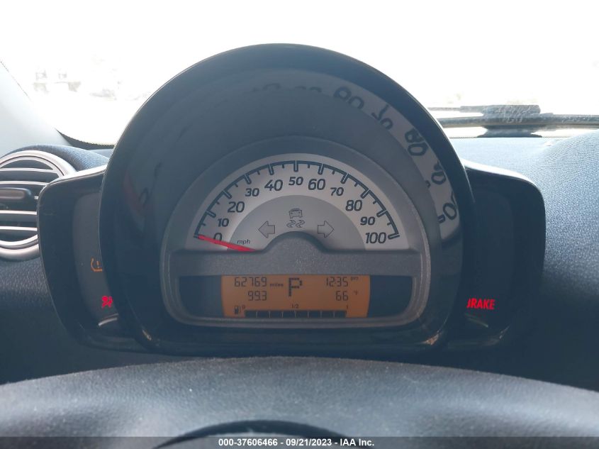 2013 SMART FORTWO PURE/PASSION WMEEJ3BAXDK704566