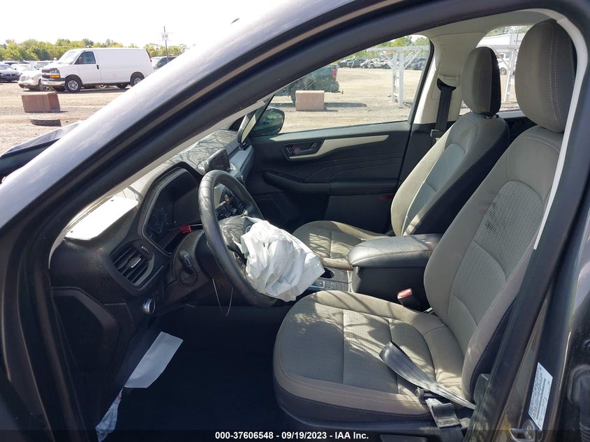 VIN 1FMCU0F69NUA03360 2022 FORD ESCAPE S