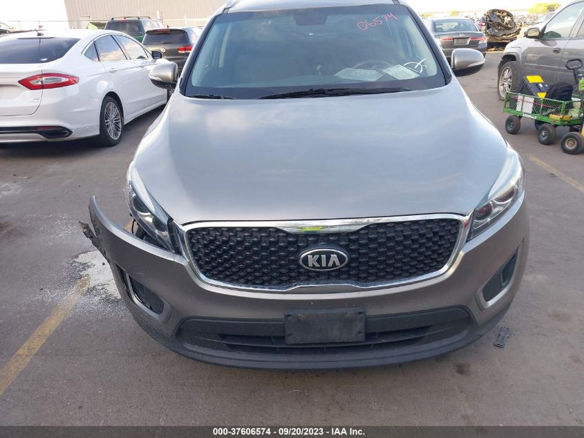 2017 KIA SORENTO LX V6 - 5XYPGDA5XHG189886