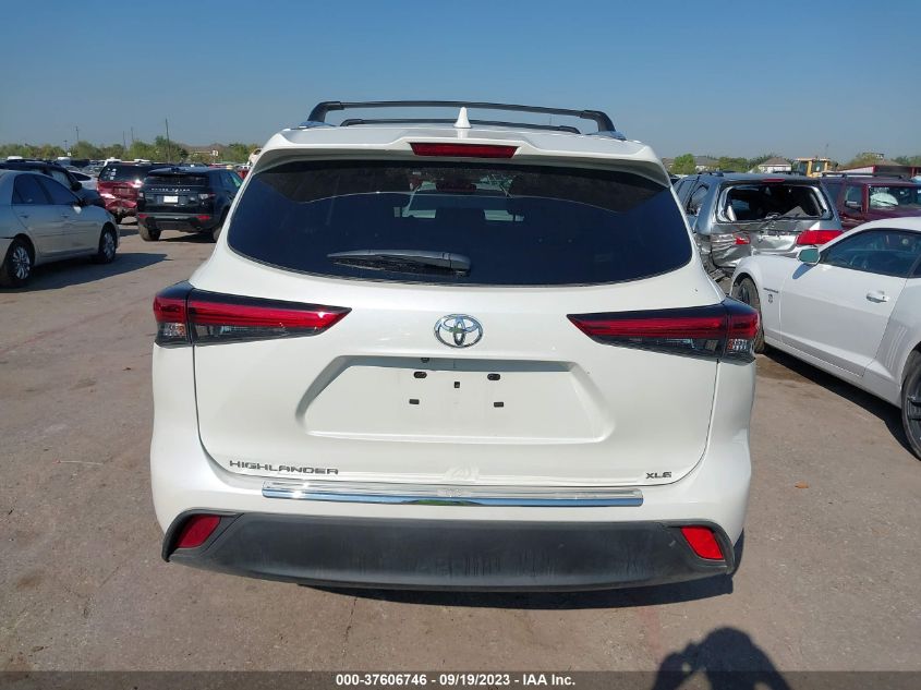 2021 TOYOTA HIGHLANDER XLE - 5TDGZRAH1MS529909