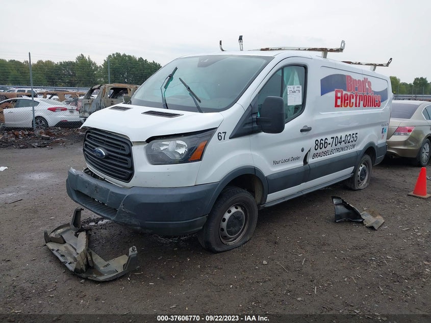 VIN 1FTYR1ZM7HKA83530 2017 FORD TRANSIT VAN