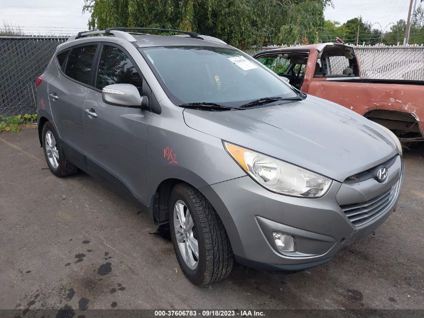 2013 HYUNDAI TUCSON GLS/LIMITED - KM8JUCAC9DU607429