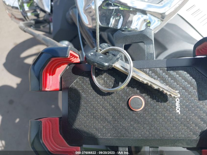 2014 YAMAHA XVS1300 CU - JYAVP33E2EA009242