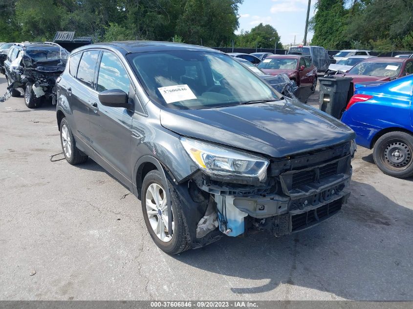 2017 FORD ESCAPE SE - 1FMCU0GD3HUC49807