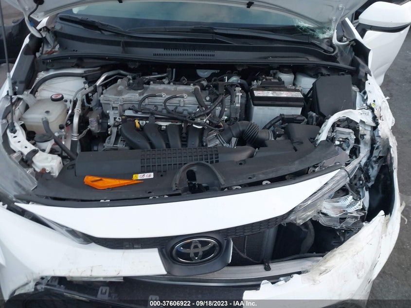 VIN 5YFEPMAE2MP197364 2021 TOYOTA COROLLA LE
