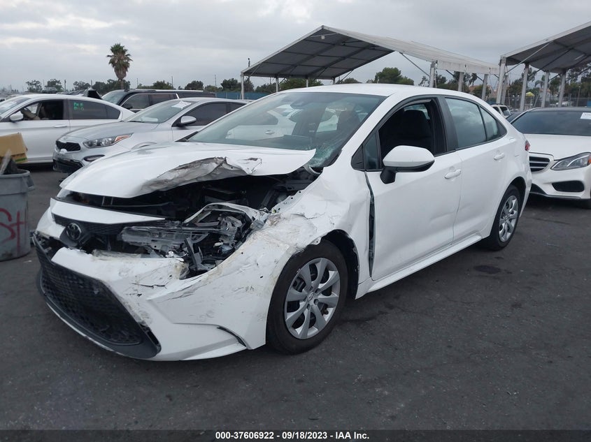 VIN 5YFEPMAE2MP197364 2021 TOYOTA COROLLA LE