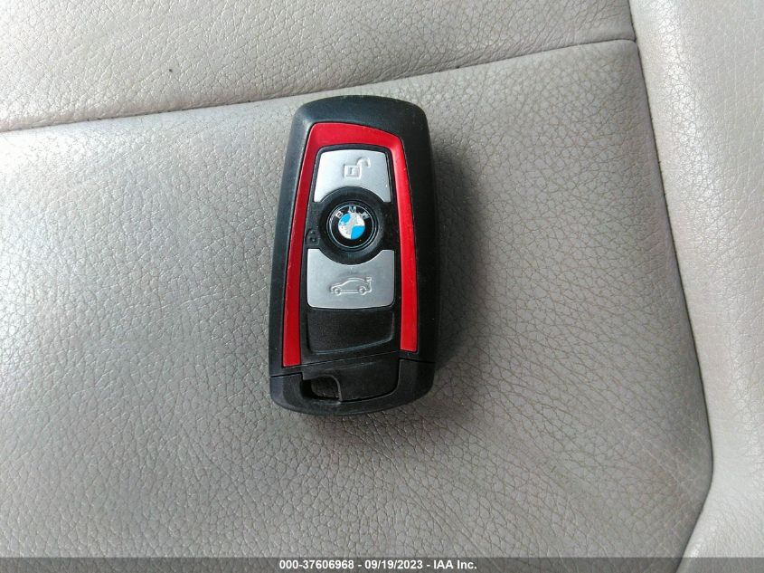 2013 BMW 3 SERIES 328I XDRIVE - WBA3B3C52DF532656