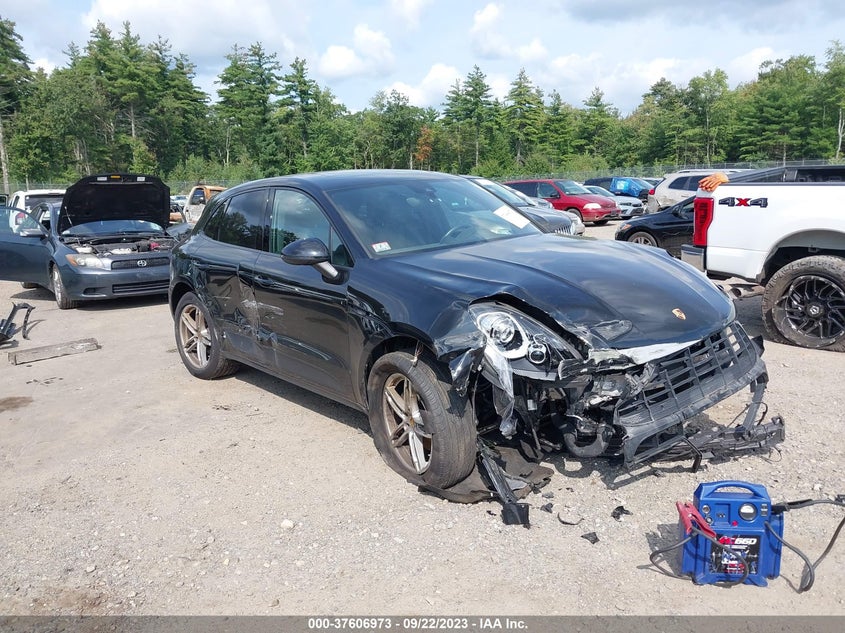 VIN WP1AA2A56JLB01713 2018 PORSCHE MACAN