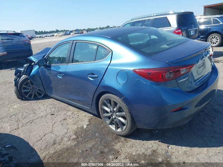 2018 MAZDA MAZDA3 4-DOOR TOURING 3MZBN1V34JM207554