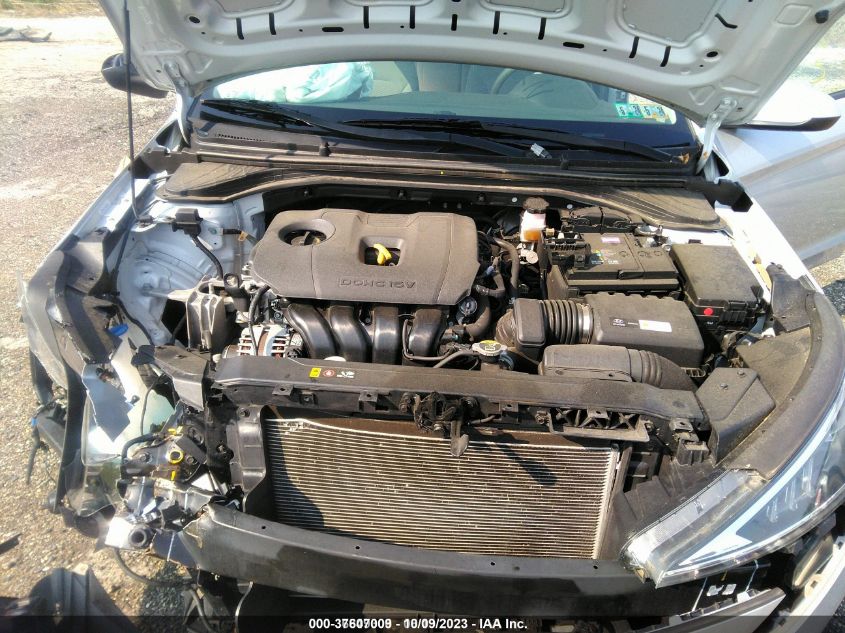 2019 HYUNDAI ELANTRA SE - KMHD74LF7KU765203