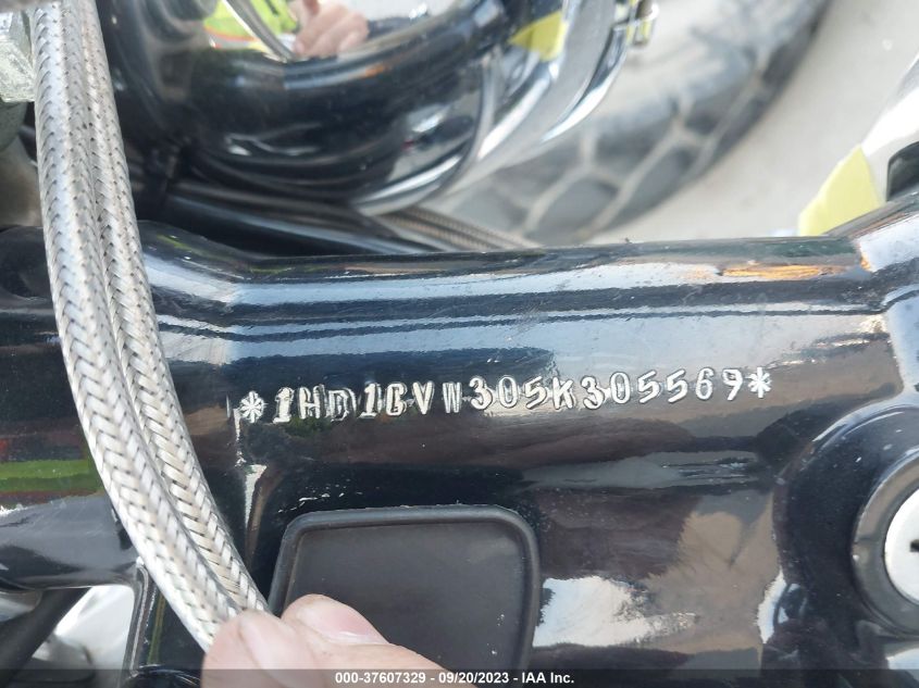 2005 HARLEY-DAVIDSON FXDCI - 1HD1GVW305K305569