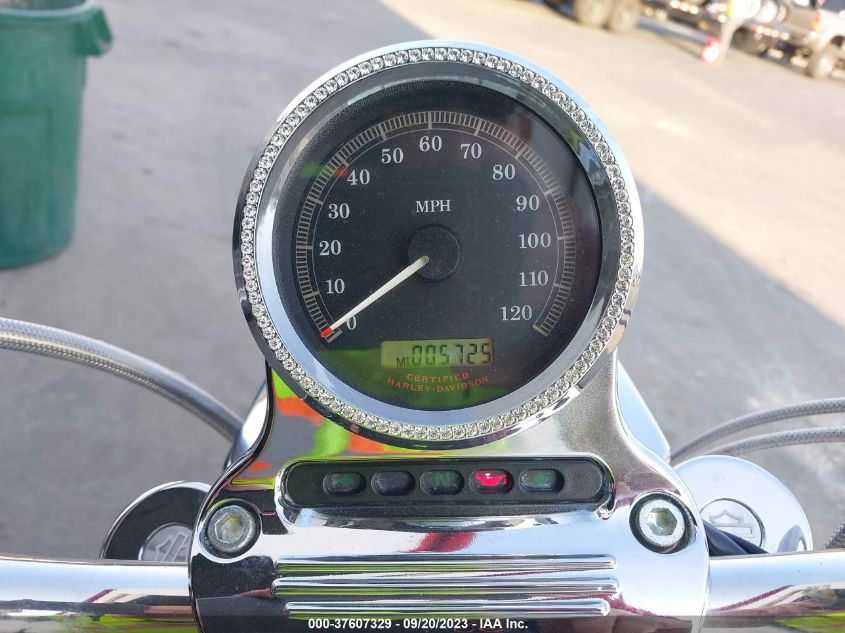 2005 HARLEY-DAVIDSON FXDCI - 1HD1GVW305K305569