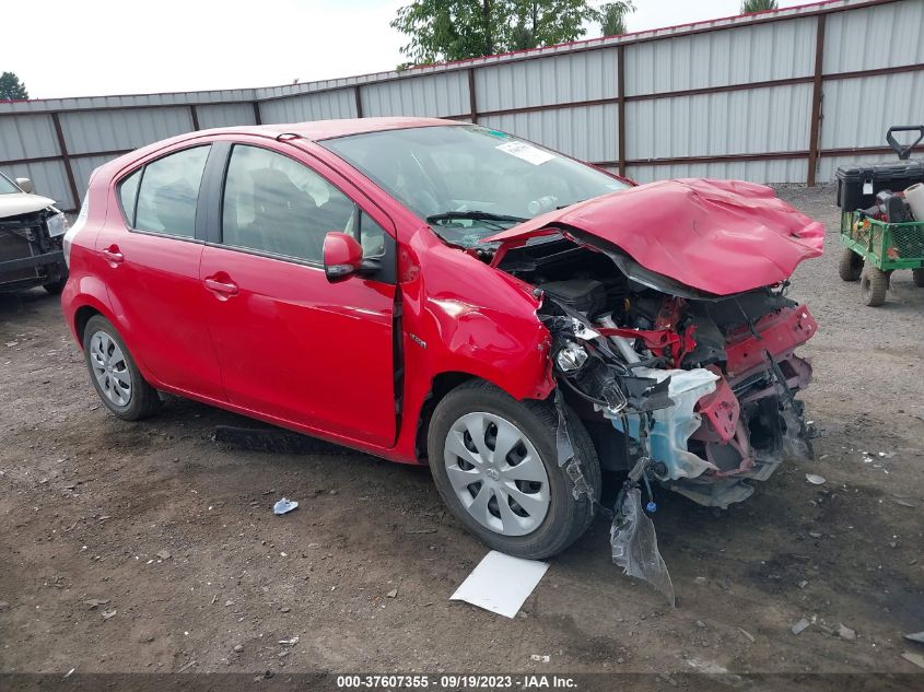 2014 TOYOTA PRIUS C - JTDKDTB35E1065756