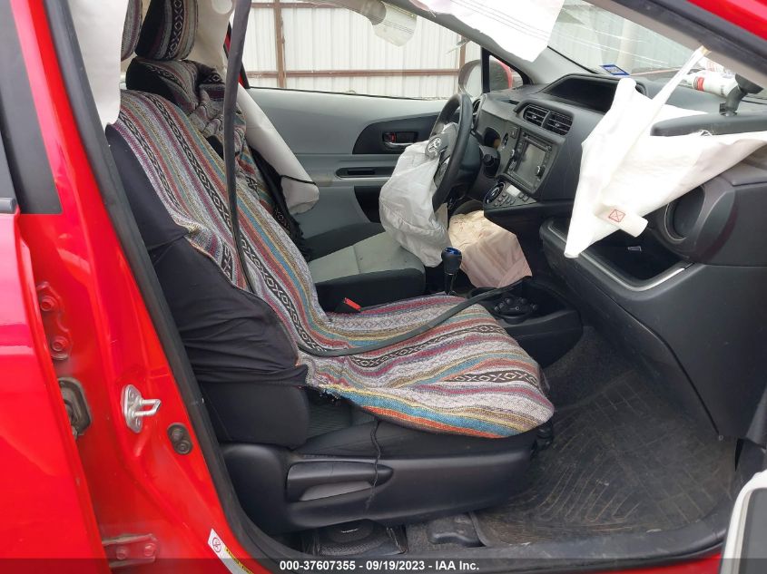 2014 TOYOTA PRIUS C - JTDKDTB35E1065756