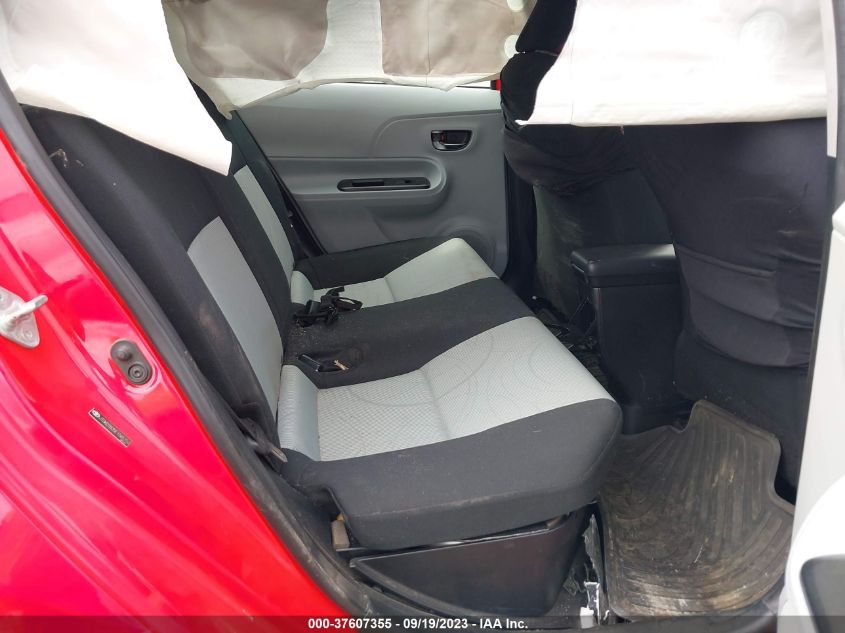 2014 TOYOTA PRIUS C - JTDKDTB35E1065756