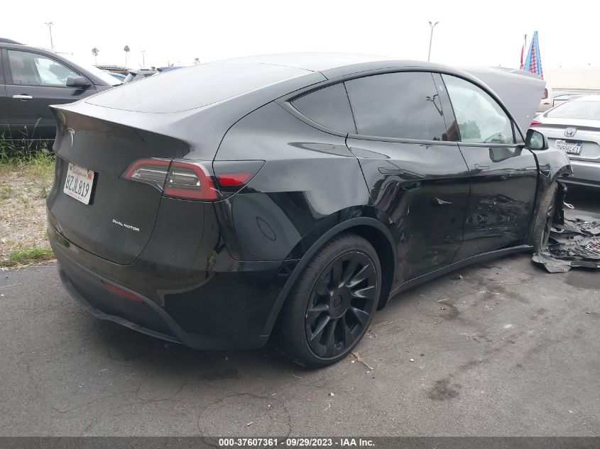 2022 TESLA MODEL Y LONG RANGE - 7SAYGAEE6NF345988