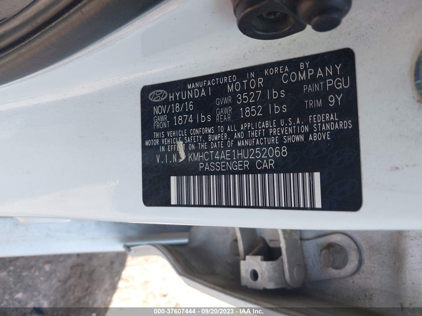 VIN KMHCT4AE1HU252068 2017 HYUNDAI ACCENT SE