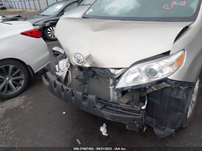 5TDYK3DC9FS639096 2015 TOYOTA SIENNA, photo no. 6