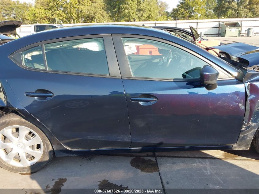 2017 MAZDA MAZDA3 4-DOOR SPORT 3MZBN1U70HM119034