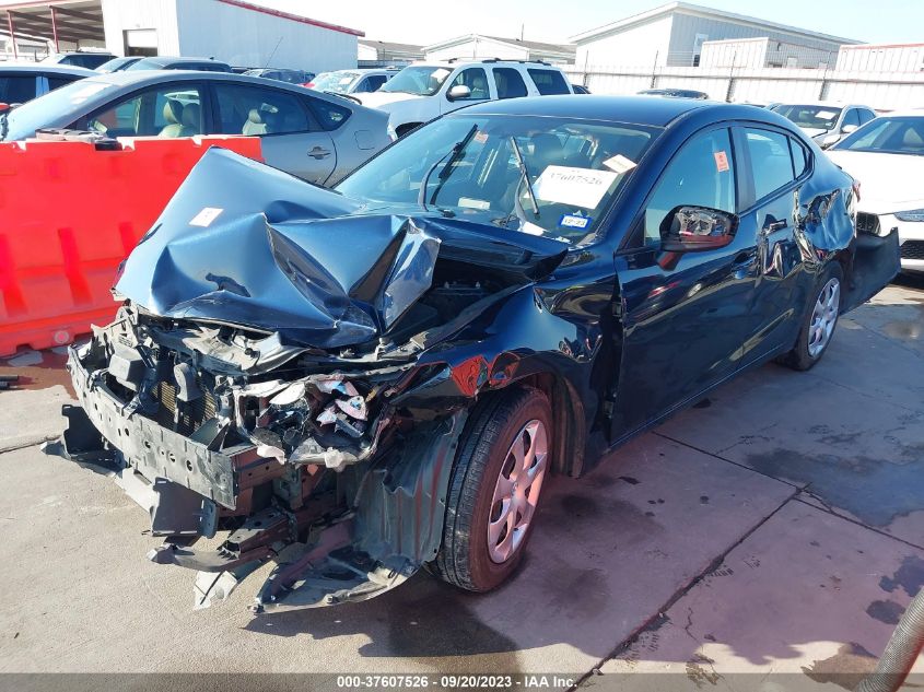 2017 MAZDA MAZDA3 4-DOOR SPORT 3MZBN1U70HM119034