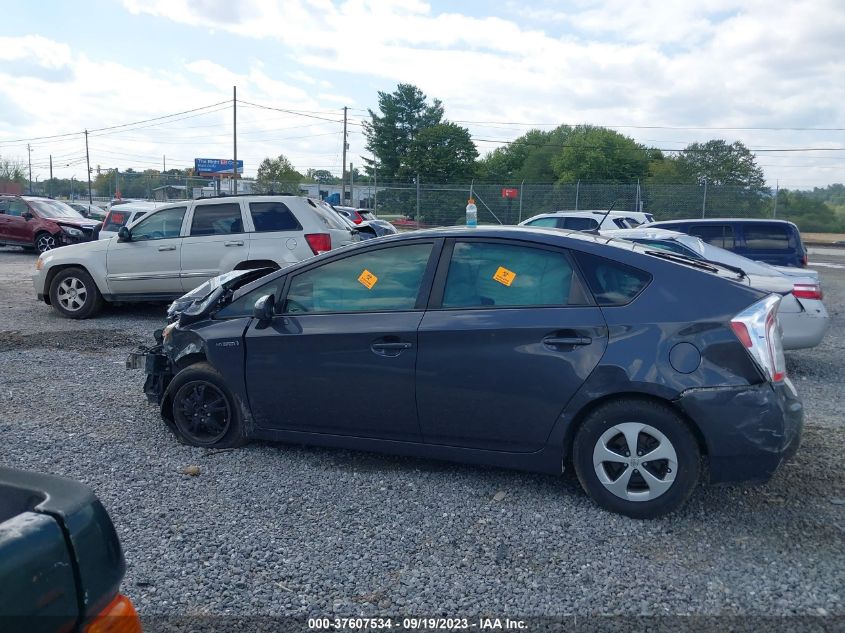 2015 TOYOTA PRIUS FOUR - JTDKN3DU8F1963305