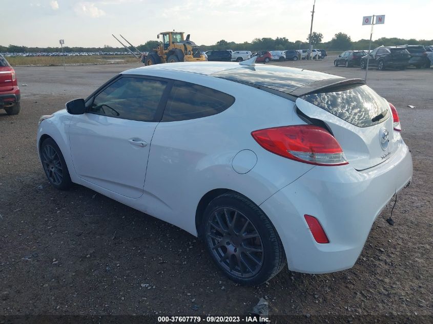 2015 HYUNDAI VELOSTER - KMHTC6AD5FU228968