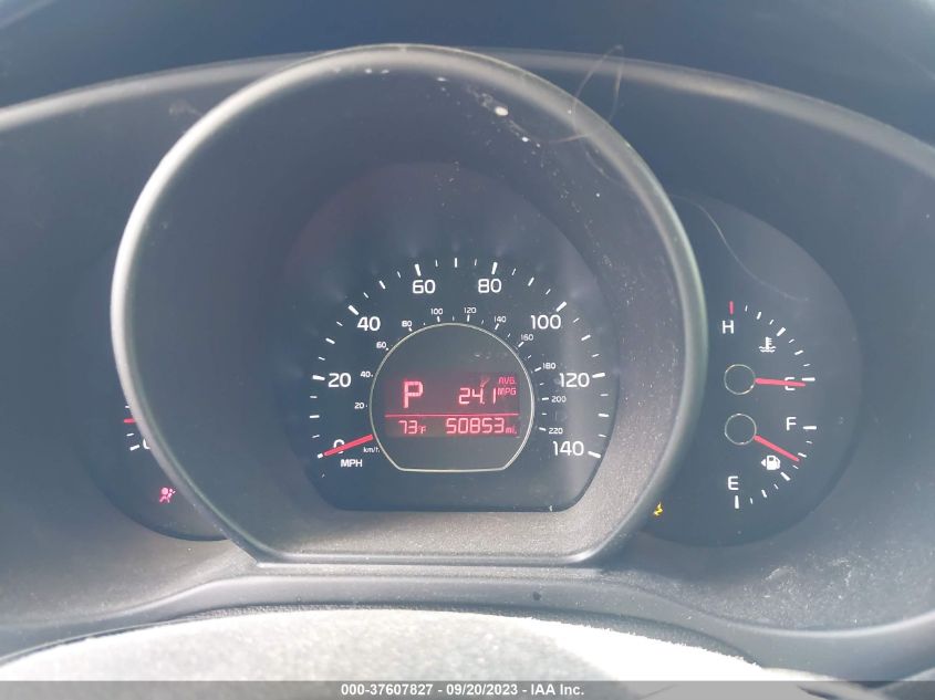 2016 KIA SOUL + - KNDJP3A59G7385877