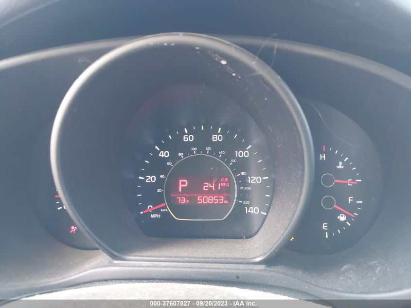 2016 KIA SOUL + - KNDJP3A59G7385877