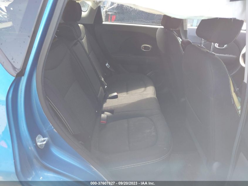 2016 KIA SOUL + - KNDJP3A59G7385877