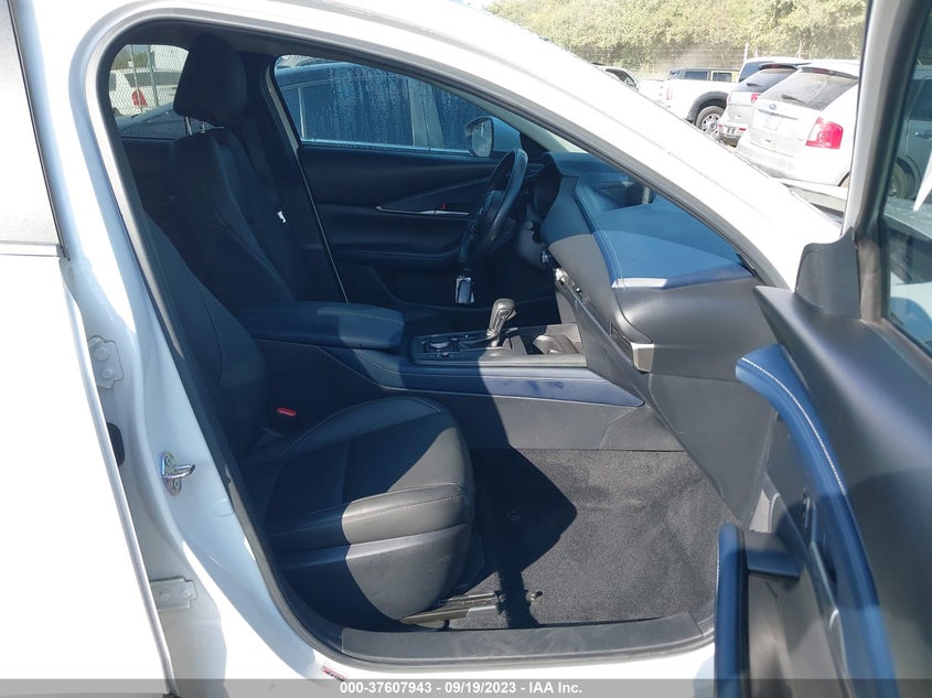 VIN 3MVDMBCL3LM108653 2020 MAZDA CX-30 SELECT PACKAGE