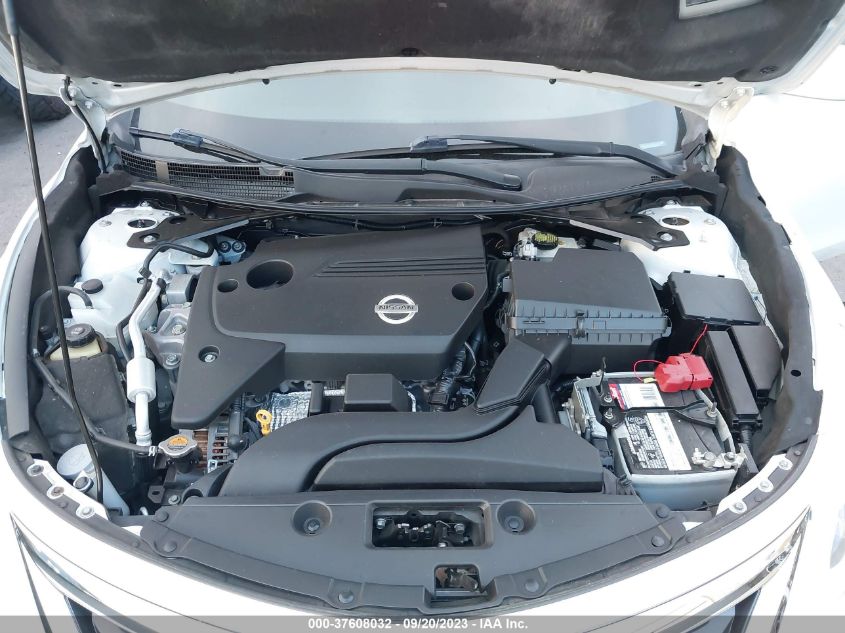 2015 NISSAN ALTIMA 2.5/S/SV/SL - 1N4AL3AP7FN320474