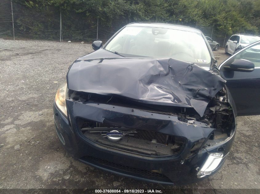2013 VOLVO S60 T5 - YV1612FS3D1219525