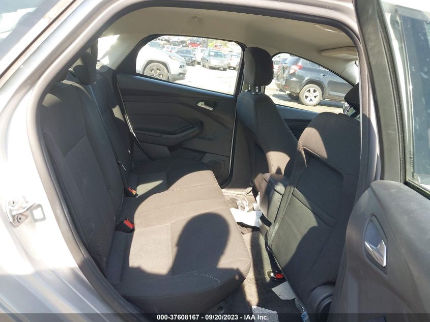 2015 FORD FOCUS SE - 1FADP3F26FL226919