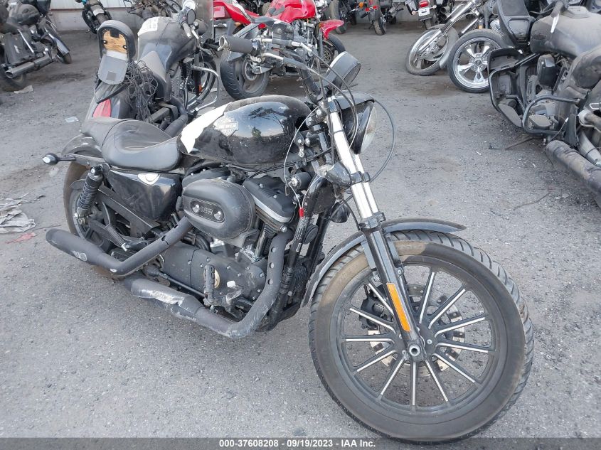 2014 HARLEY-DAVIDSON XL883 IRON 883 - 1HD4LE21XEC451257