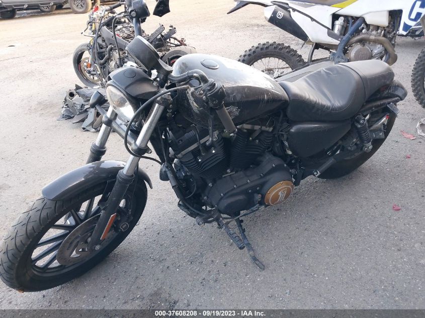 2014 HARLEY-DAVIDSON XL883 IRON 883 - 1HD4LE21XEC451257