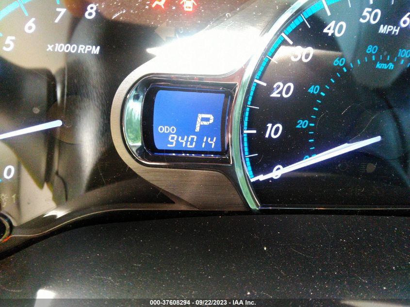2014 TOYOTA SIENNA LTD/XLE - 5TDDK3DCXES085077