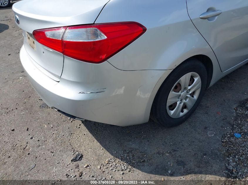 2015 KIA FORTE LX - KNAFK4A67F5428820