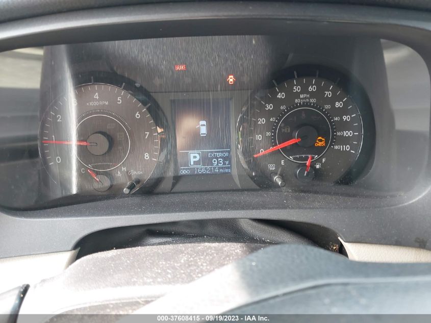 2015 TOYOTA SIENNA LE - 5TDKK3DC6FS571605
