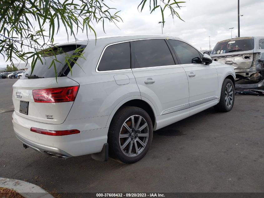 2017 AUDI Q7 PREMIUM PLUS - WA1LAAF7XHD053887