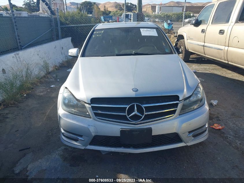 2014 MERCEDES-BENZ C-CLASS C 250 - WDDGF4HB0EA959531