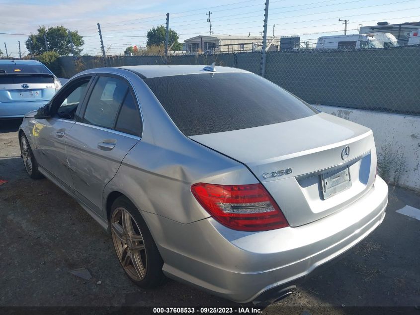 2014 MERCEDES-BENZ C-CLASS C 250 - WDDGF4HB0EA959531