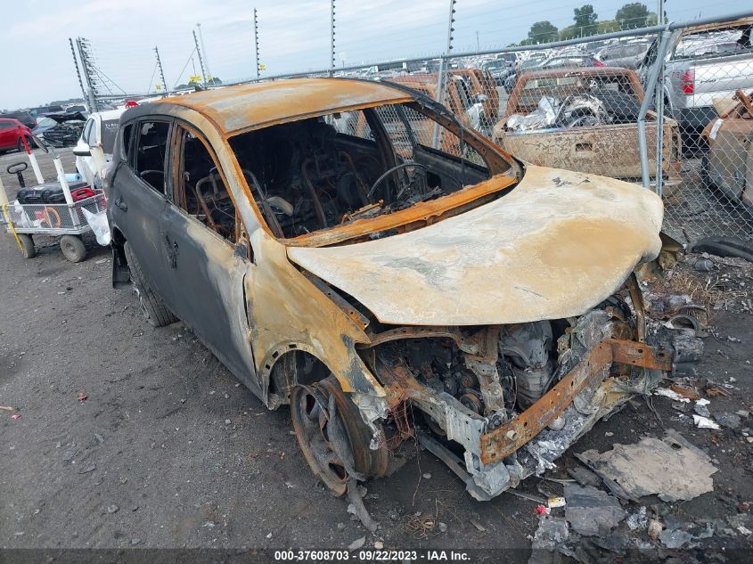 2018 TOYOTA RAV4 LE - 2T3ZFREV0JW509677