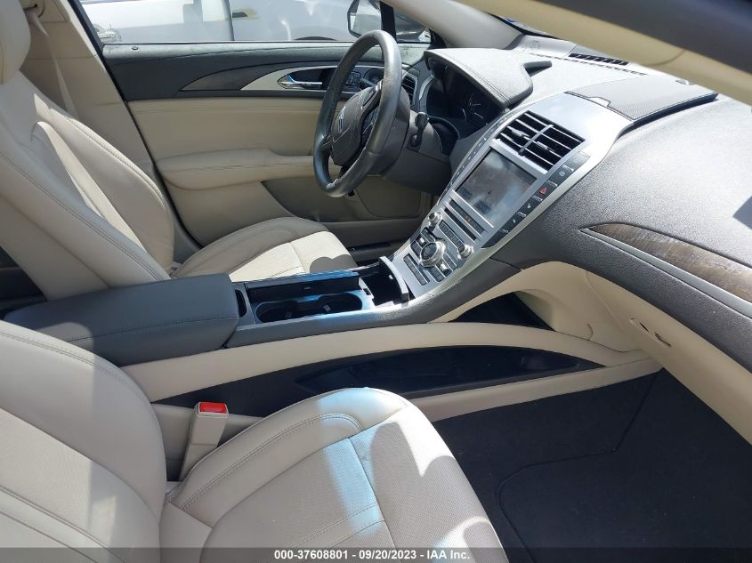 2019 LINCOLN MKZ HYBRID RESERVE II 3LN6L5MU2KR628684