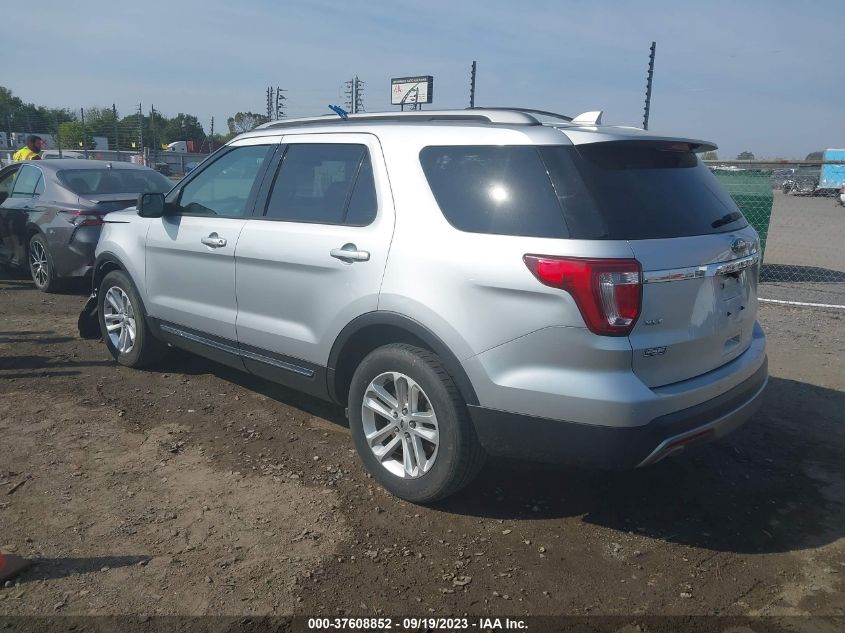 2017 FORD EXPLORER XLT - 1FM5K7D81HGD16126