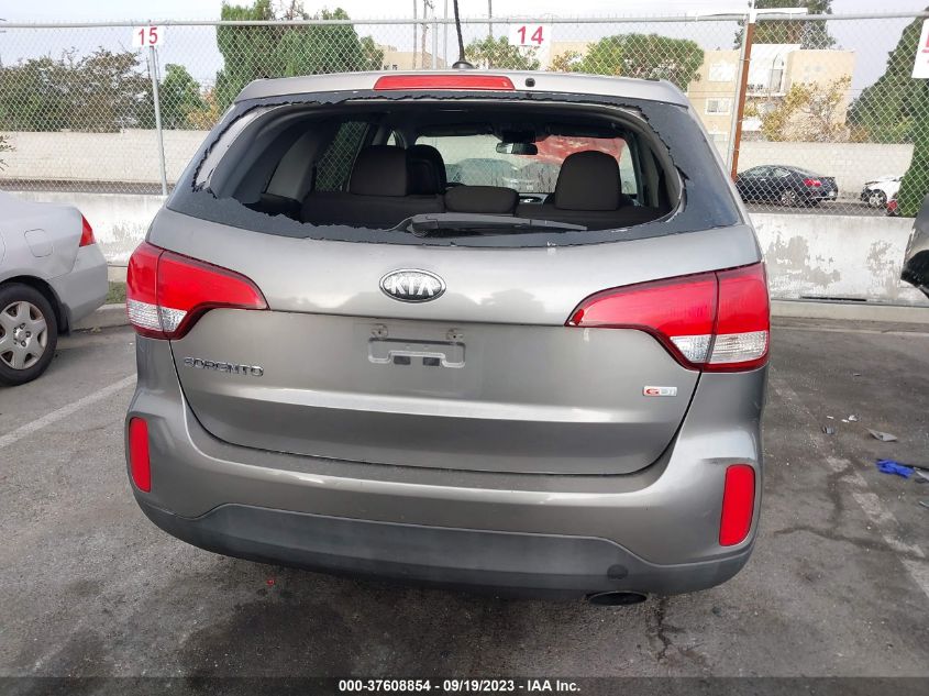 2014 KIA SORENTO LX - 5XYKT3A65EG468117