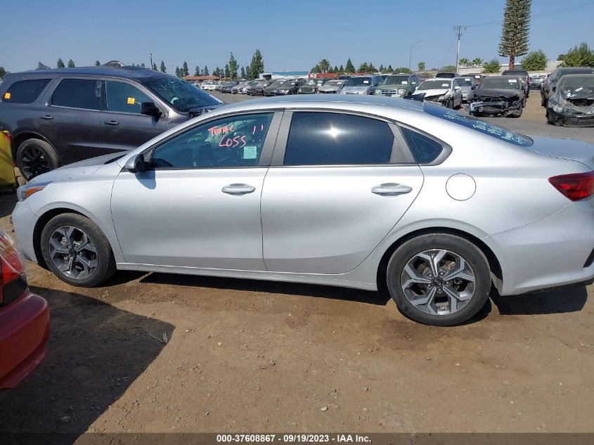 3KPF24AD5ME268701 Kia Forte FE/LXS 14